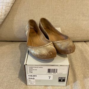 Frye Carson flats